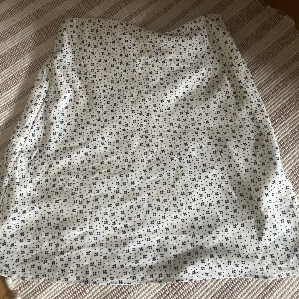 floral skirt